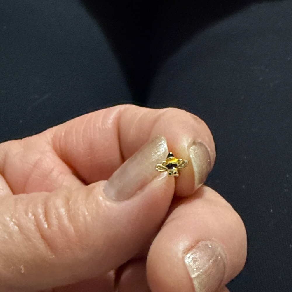 Cute Bee Stud Earring